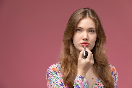 how to make lips bigger naturally without makeup
